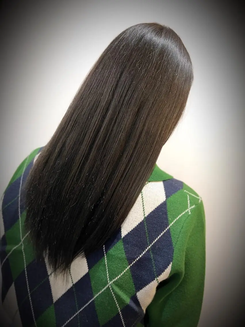カラー ヘアカラー 守屋 智紀のヘアスタイル