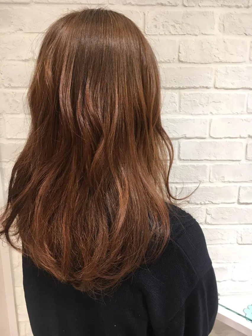 カラー ベージュカラー 江原 彩華のヘアスタイル