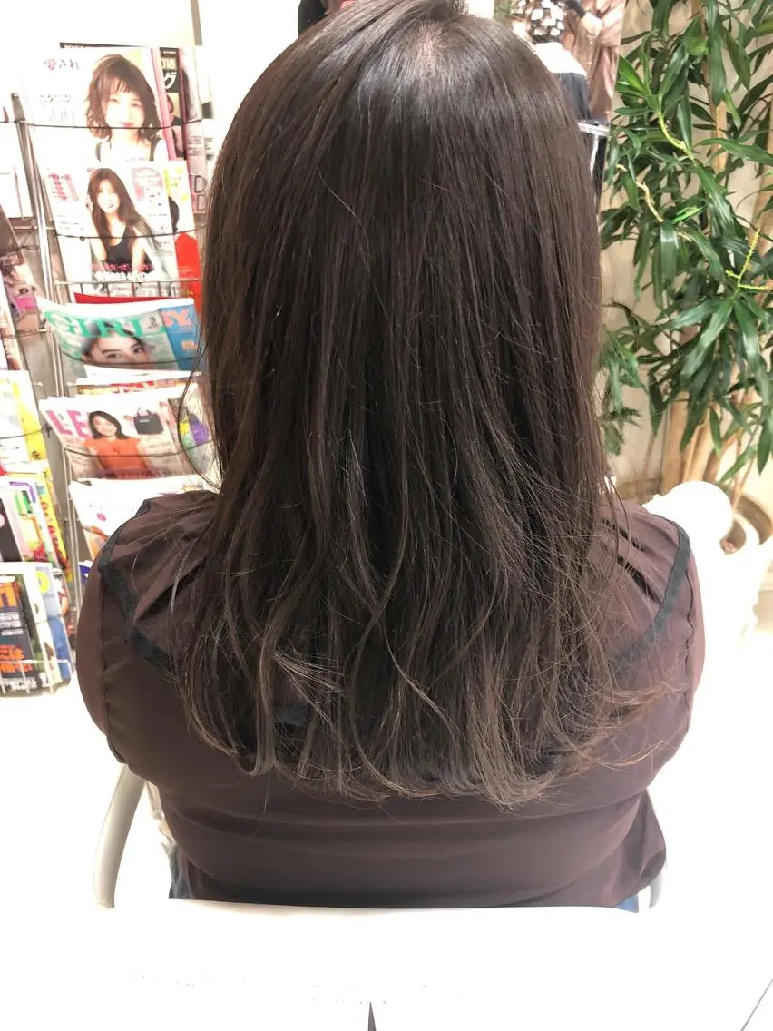 ミディアム カット トリートメント 阿部 美咲のヘアスタイル