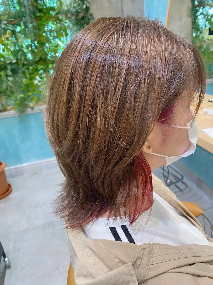 ミディアム レイヤーカット ウルフカット ウルフレイヤー 山本翔一郎 韓国顔周りレイヤーのヘアスタイル