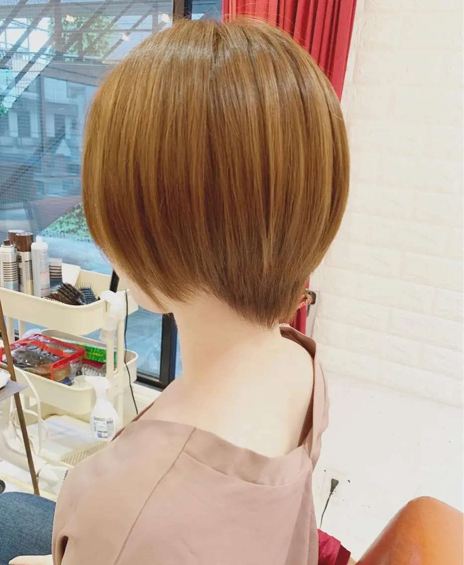 ショート 大人女性ショート専門 tomodaのヘアスタイル