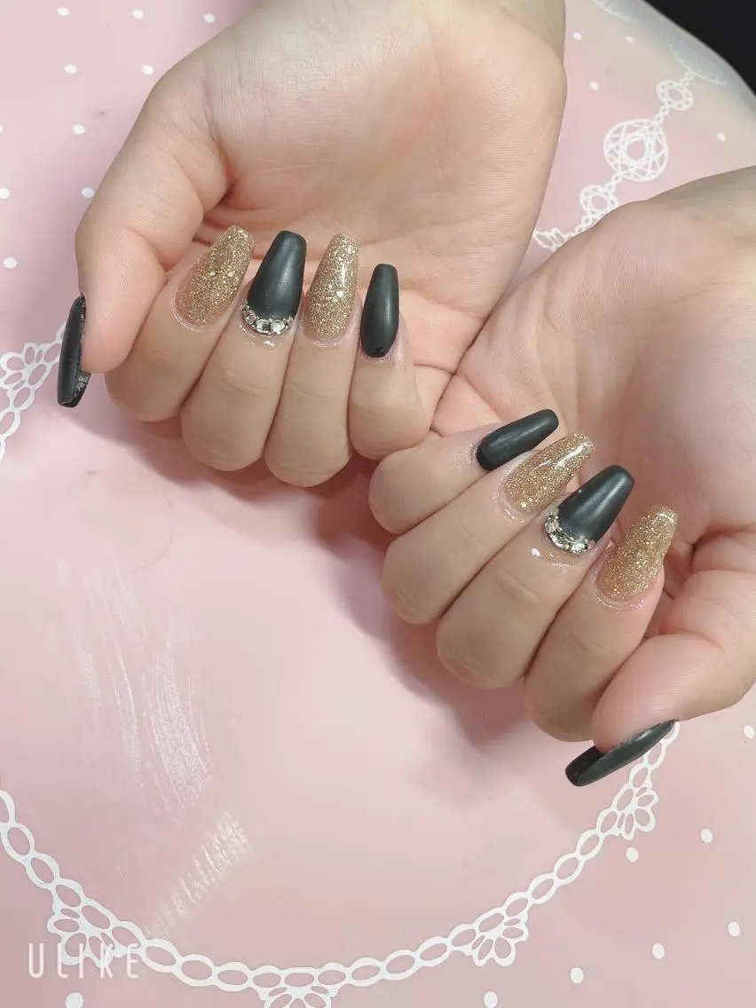 ミディアム ネイル マットネイル ハンドネイル 《LB》ラブリエ Nail&eyeのマツエク・マツパデザイン