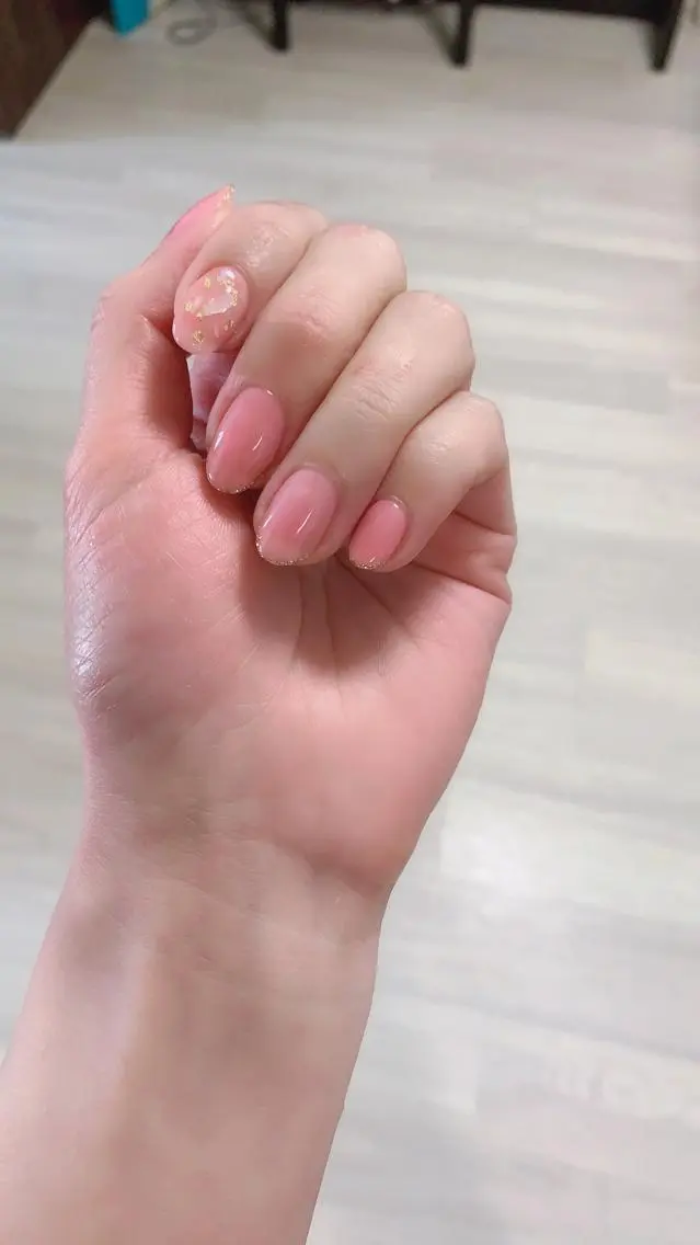 ミディアム ネイル Moonstone Salonのネイルデザイン