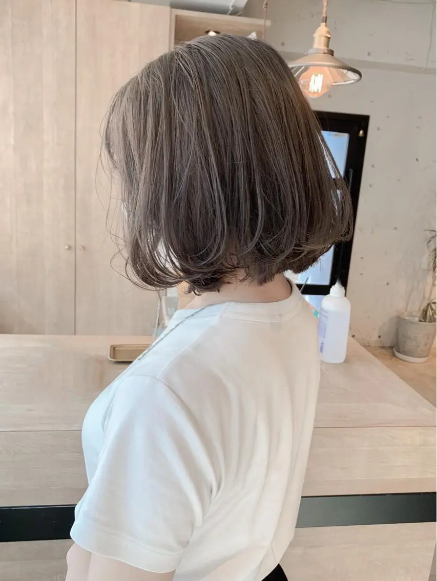 ショート カラー ヘアアレンジ yuka .のヘアスタイル