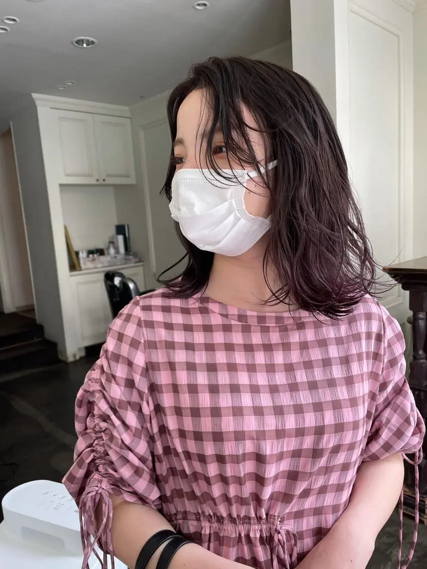 ミディアム カラー 透明感カラー グラデーションカラー 大人girly🛋️ 🤍yukakoのヘアスタイル