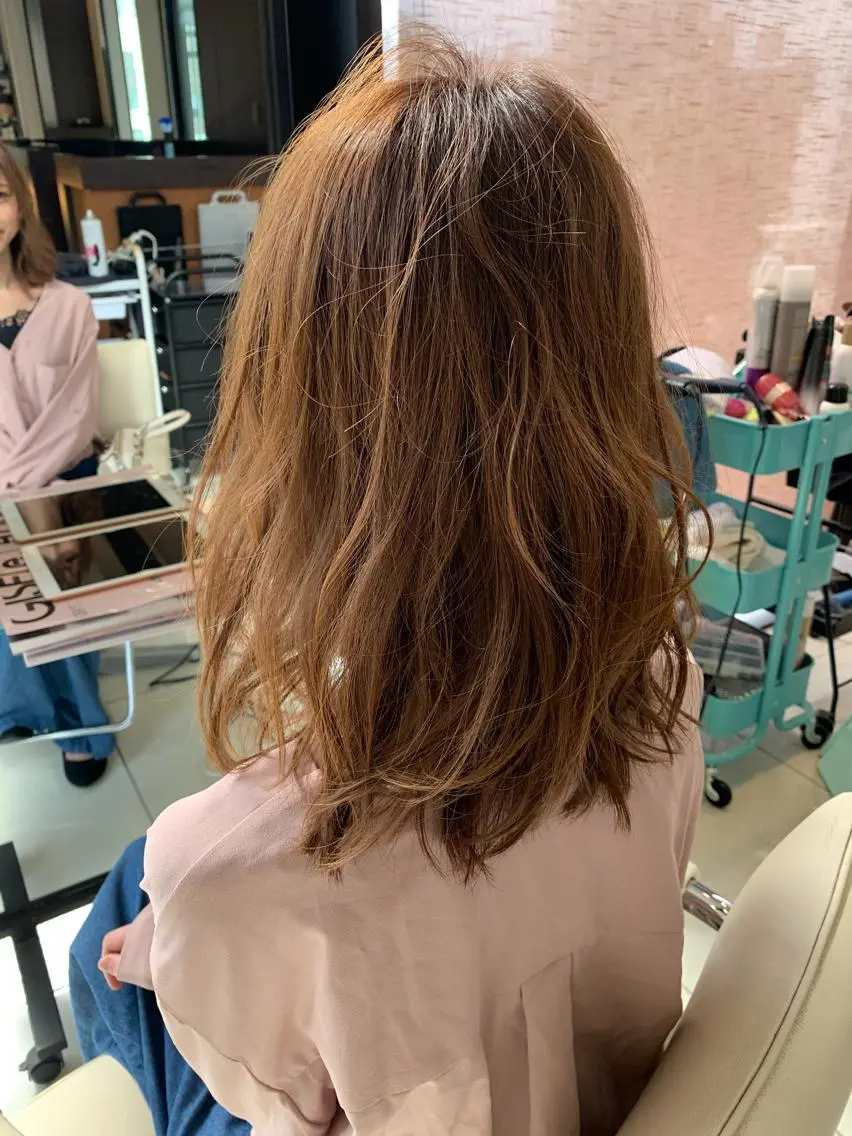 セミロング カラー パーマ ヘアアレンジ メンズ ベージュカラー ヌーディベージュ Merci メルシー 福岡、今泉のヘアスタイル