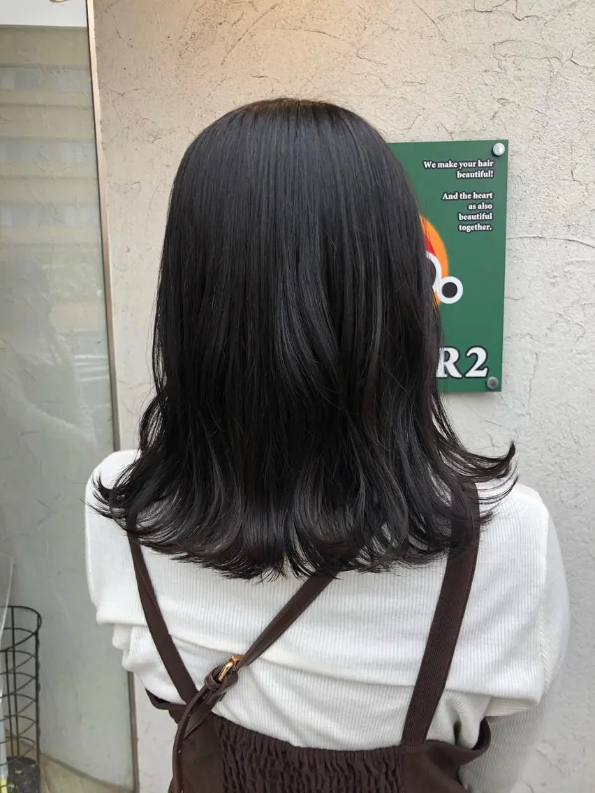 ミディアム 学生 カット ヘアカラー 國次 夕貴のヘアスタイル