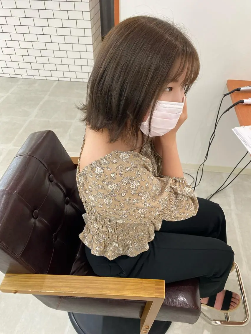 ミディアム 川野 彩海のヘアスタイル