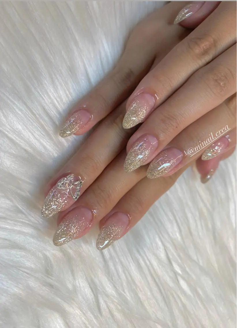 ネイル グラデーション ラメ(グリッター) ラメグラデーション CReA nailのネイルデザイン