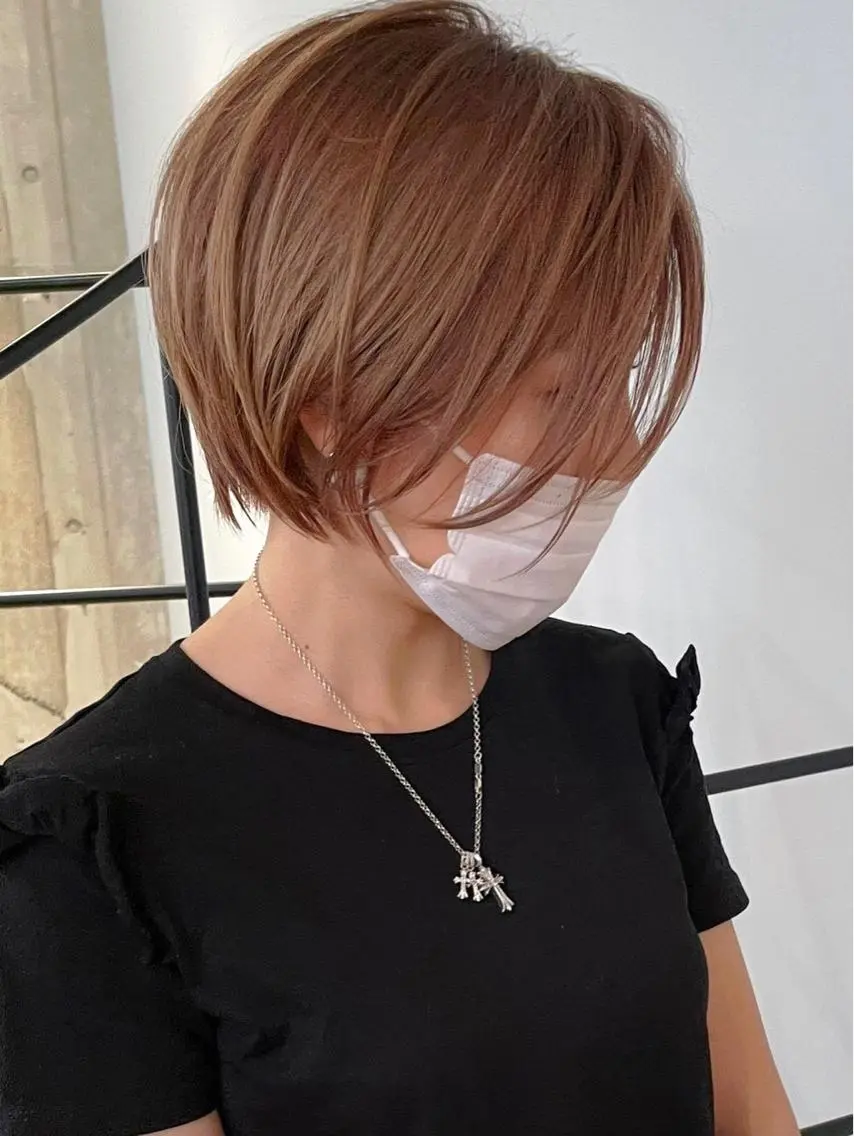 ショート カラー ショートボブ バレイヤージュ ブリーチ ケアブリーチ ダブルカラー 横浜 店長 橋場優のヘアスタイル