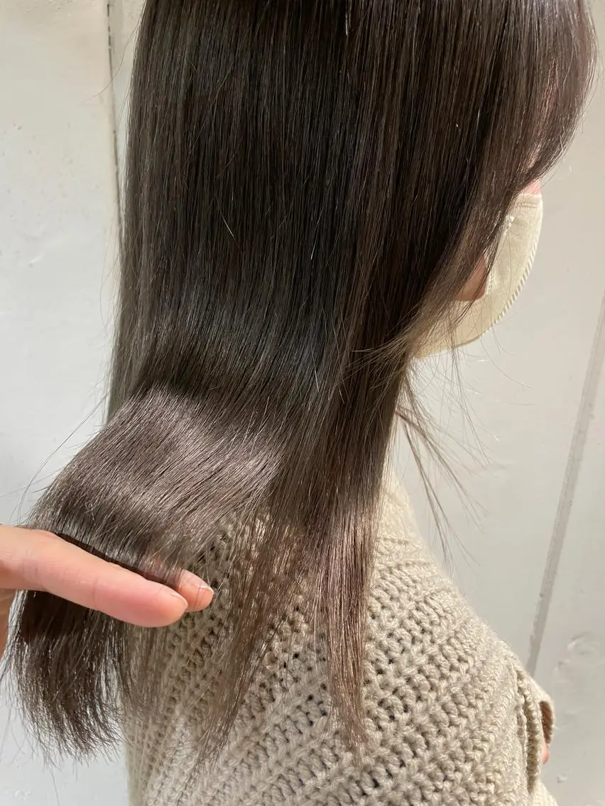 カラー ベージュカラー 透明感カラー/顔周り レイヤー/髪質改善のヘアスタイル