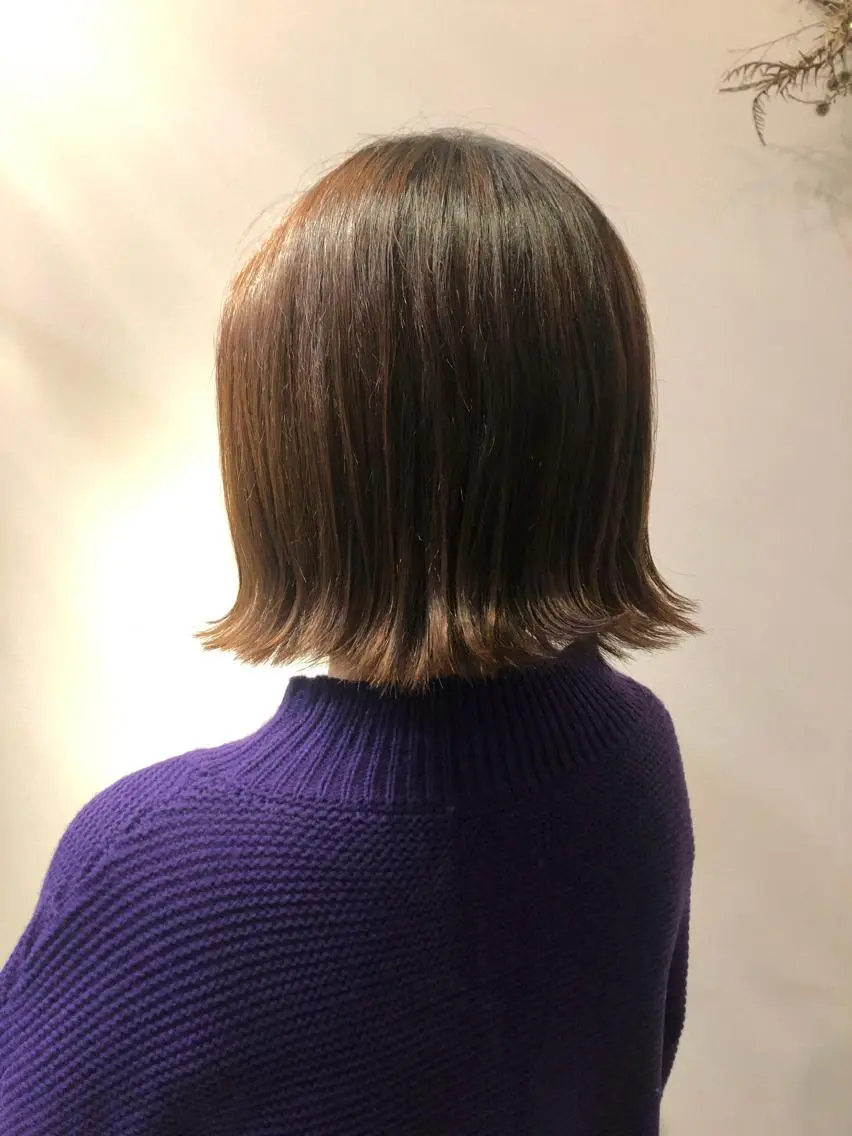 ミディアム 外ハネヘア メンズパーマ、カラー 大募集村上莉奈のヘアスタイル