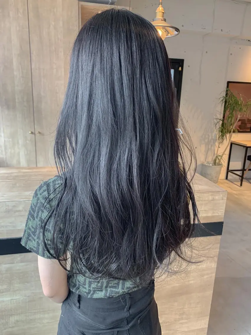 ロング カラー ヘアアレンジ ヘアカラー トリートメント yuka .のヘアスタイル