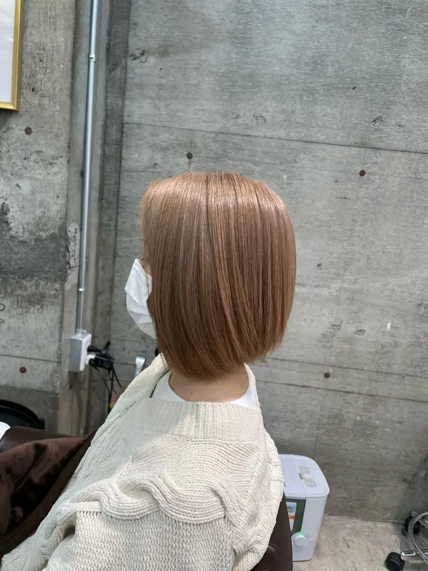 ミディアム 高山 妃のヘアスタイル