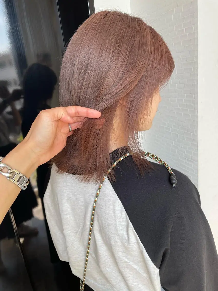 ミディアム カラー ブラウンカラー ミルクティーブラウン ヘアカラー YUI/ ブリーチカラー🌷のヘアスタイル