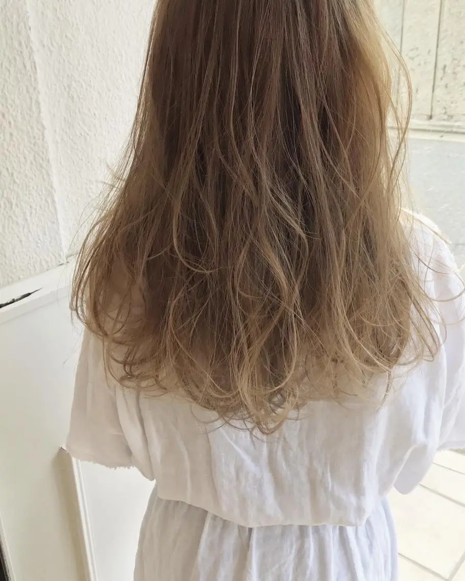 ロング ヘアカラー トリートメント Musiiik hairのヘアスタイル