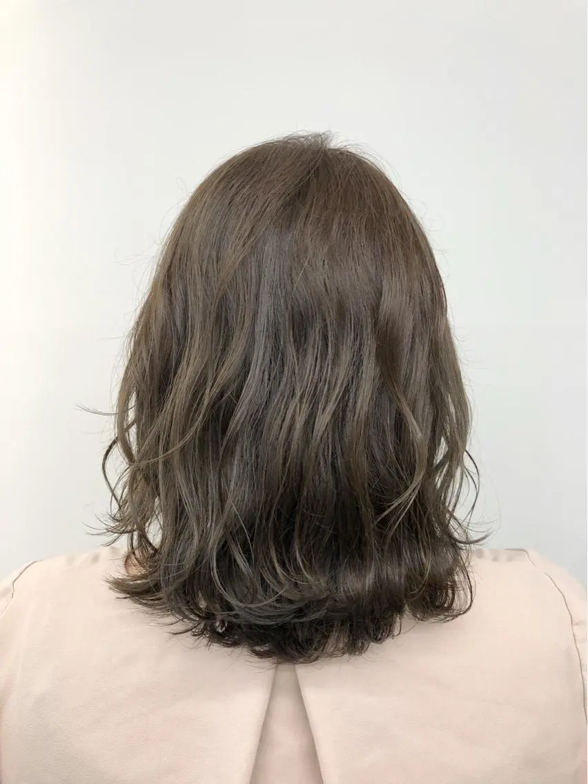ミディアム カラー グレージュ 代表 YUKI ☆のヘアスタイル