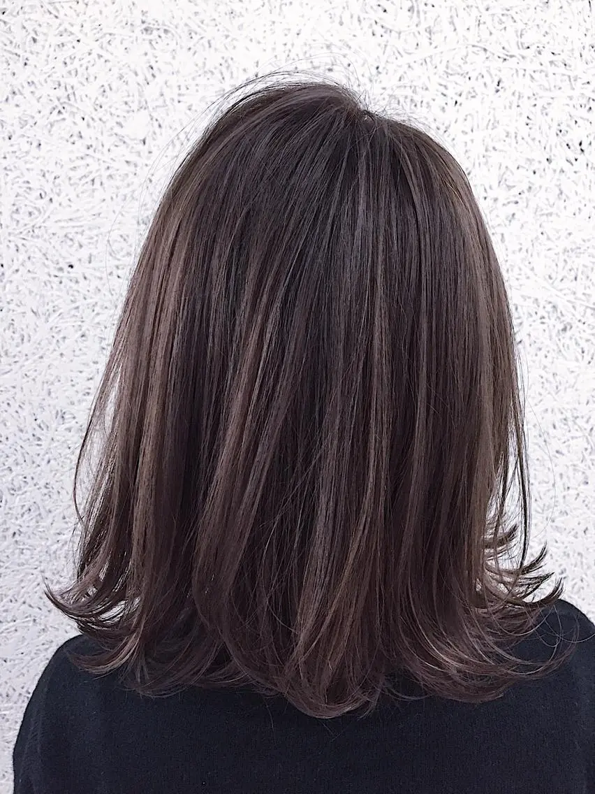 ミディアム カラー パーマ ヘアアレンジ アッシュ ベージュカラー ブリーチ 透明感カラー デザインカラー ✨ハイクオリティ✨ 山本香也のヘアスタイル