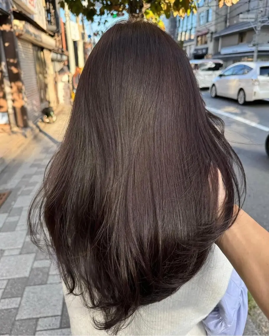 セミロング レイヤーカット ヘアカラー トリートメント レイヤー/艶カラー FOCUSJAPANのヘアスタイル