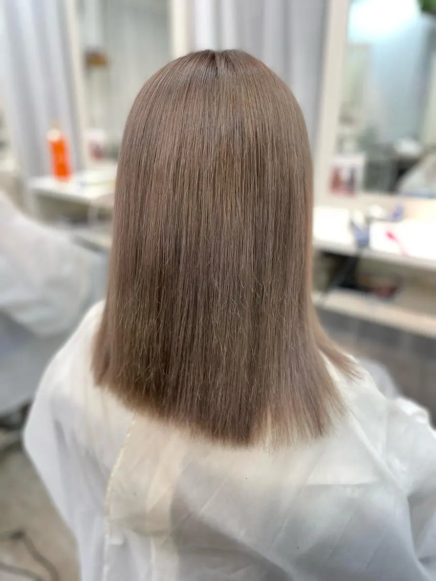ミディアム カラー ヘアカラー ヘアセット 韓国ヘア🤍髪質改善 🇰🇷AKANEのヘアスタイル