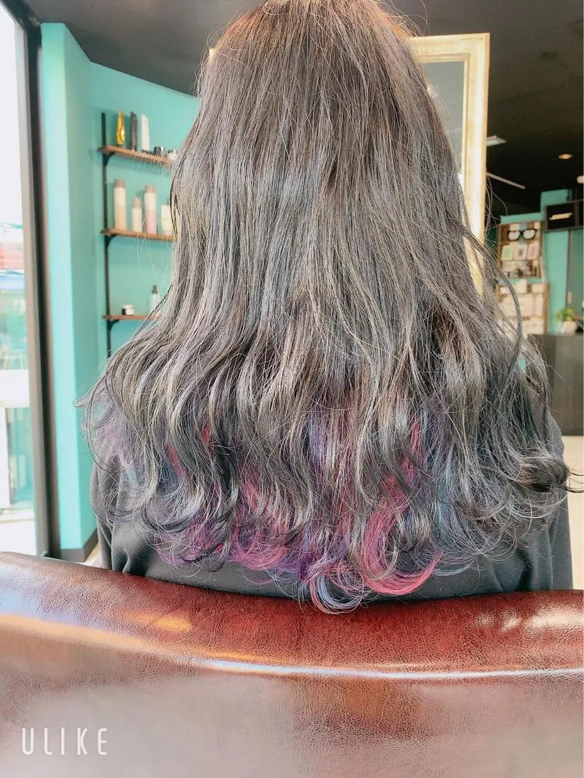 ロング 末石 智のヘアスタイル