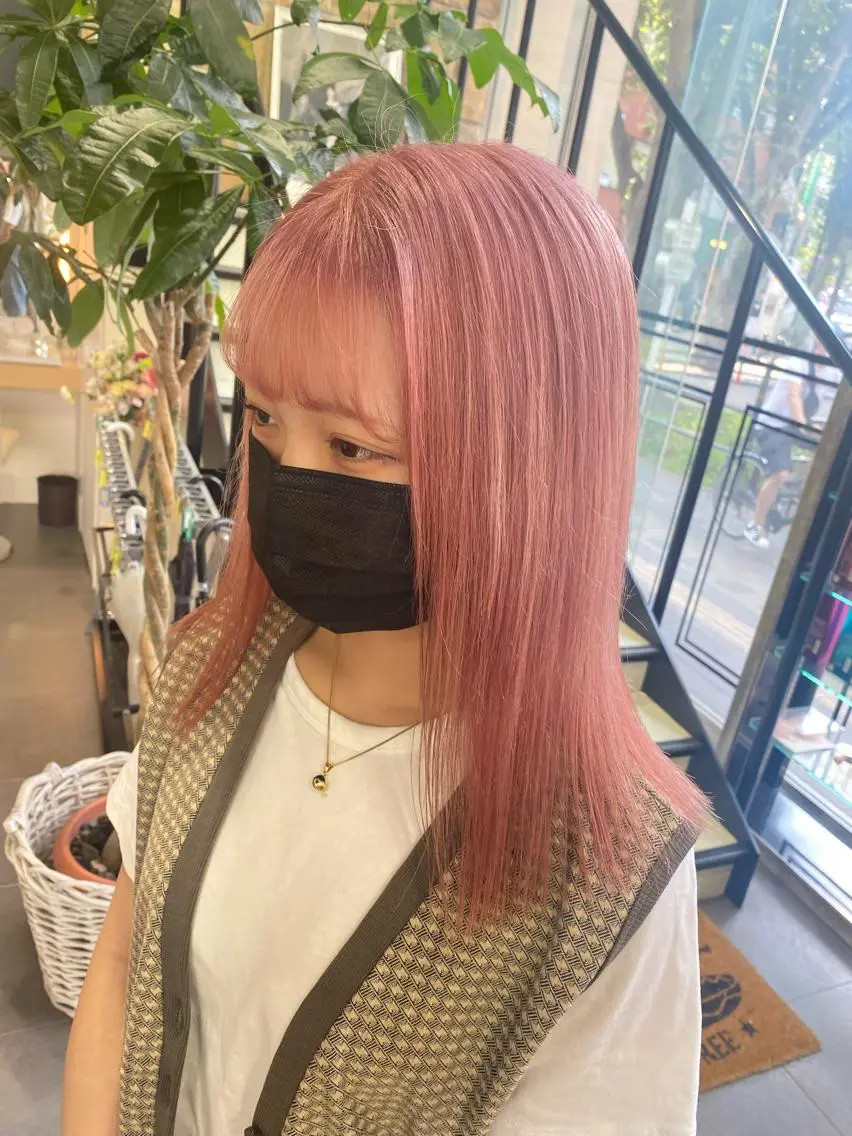 セミロング カラー ヘアアレンジ TSUNA 🌙 Lim 五反田のマツエク・マツパデザイン