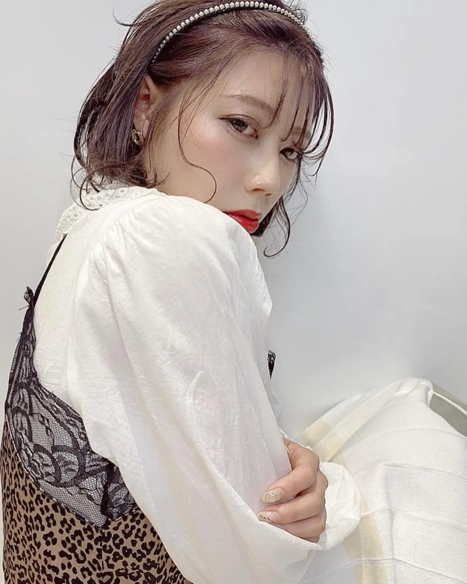 ショート カラー ヘアアレンジ 韓国風ヘア Amelie yunのヘアスタイル