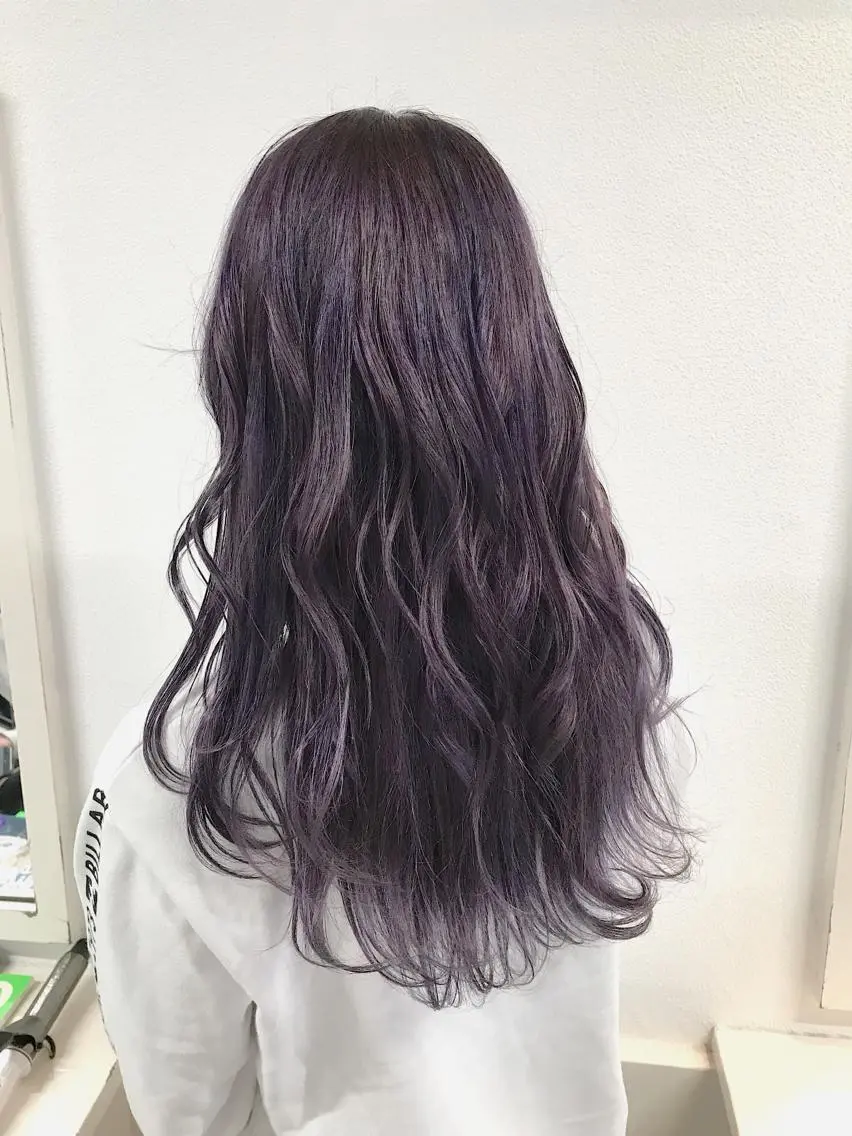 ロング カラー ラベンダーカラー バイオレットカラー lani ブリーチ /ダブルカラーのヘアスタイル