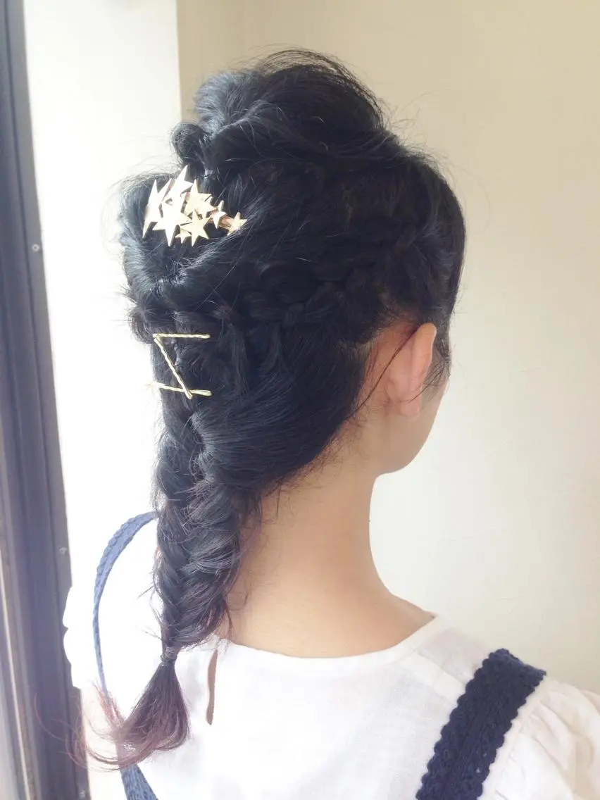 セミロング ヘアアレンジ 簡単アレンジ 髪飾り スタイルインデックス 茗荷谷スタッフのその他イメージ