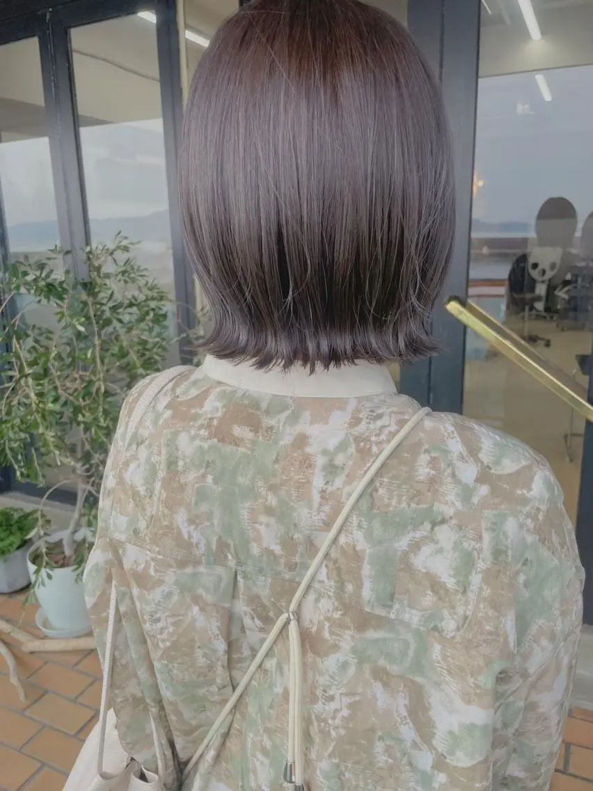 ミディアム カラー 藤本 静香のヘアスタイル