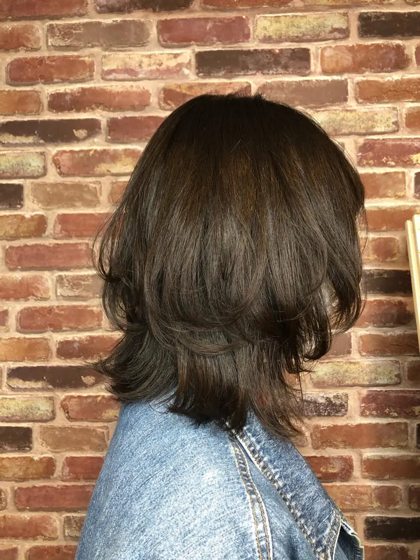 ミディアム ウルフカット カット ヘアカラー トリートメント La fith yukinoのヘアスタイル