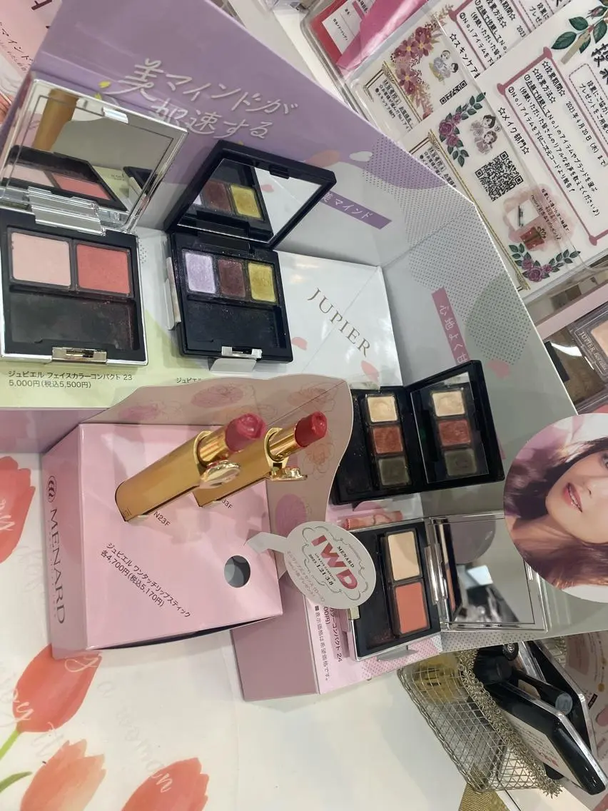 セミロング メンズ ネイル マツエク・マツパ アイブロウ 春ネイル 小倉 麻由のエステ・リラクイメージ