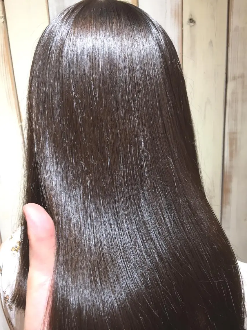 ロング カラー グレージュ トリートメント 髪質改善/レイヤー ストウシンゴのヘアスタイル