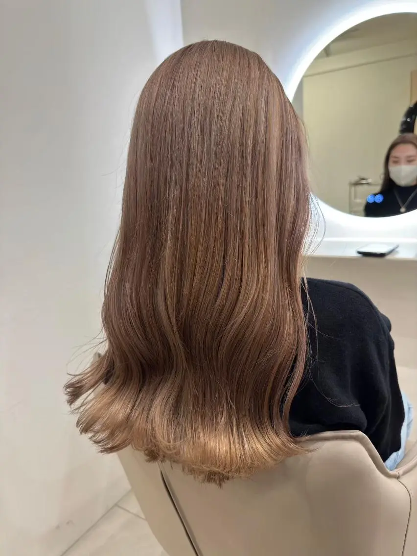 ミディアム カラー ✨ボブ・レイヤー・ トレンドカラー✨のヘアスタイル