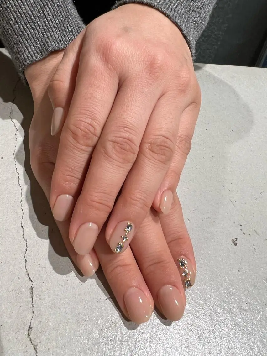 ネイル ハンドネイル zir  nail 🕊️💗RIOのネイルデザイン