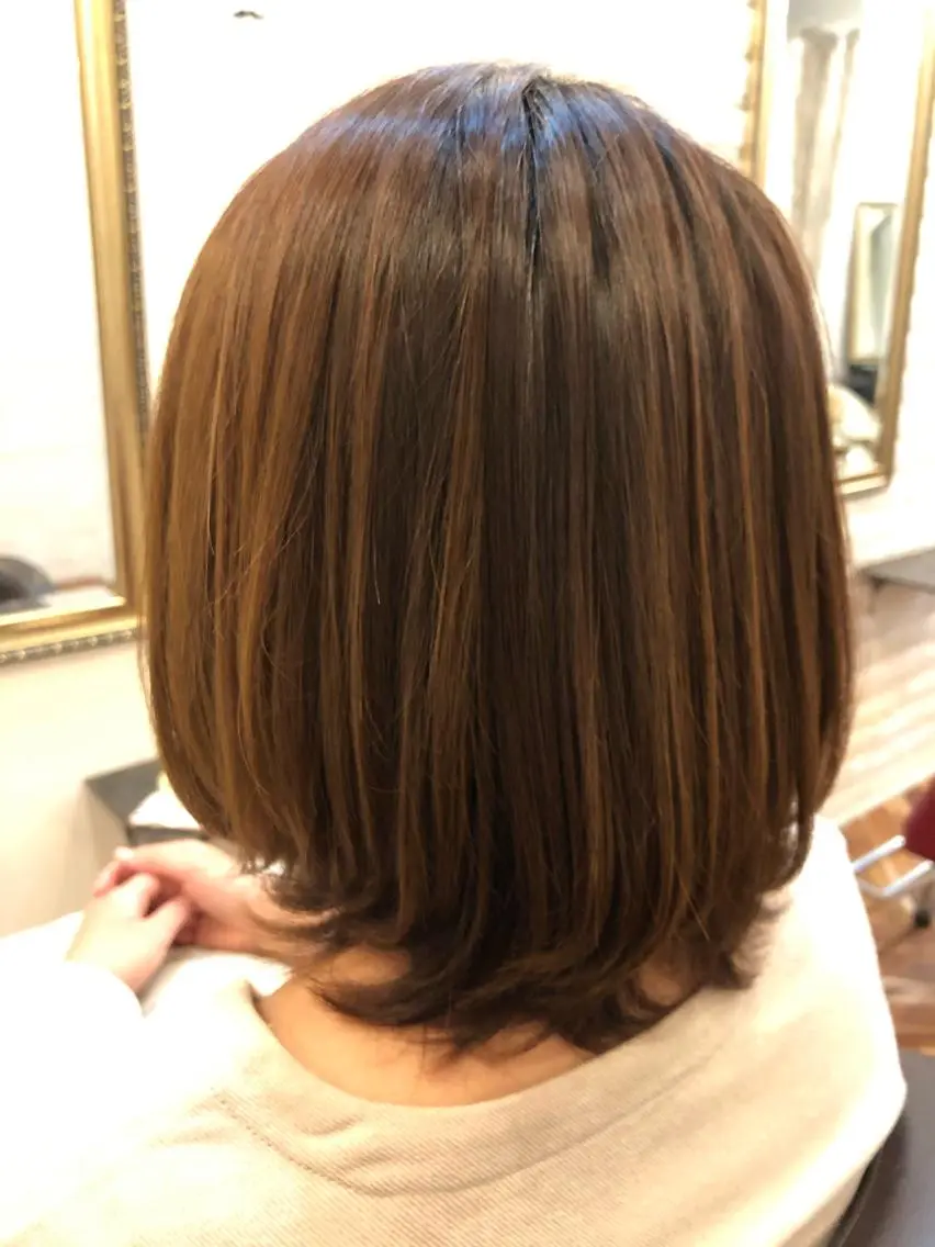 ミディアム 口コミ評価4.9⭐︎ カワナベ マサシのヘアスタイル