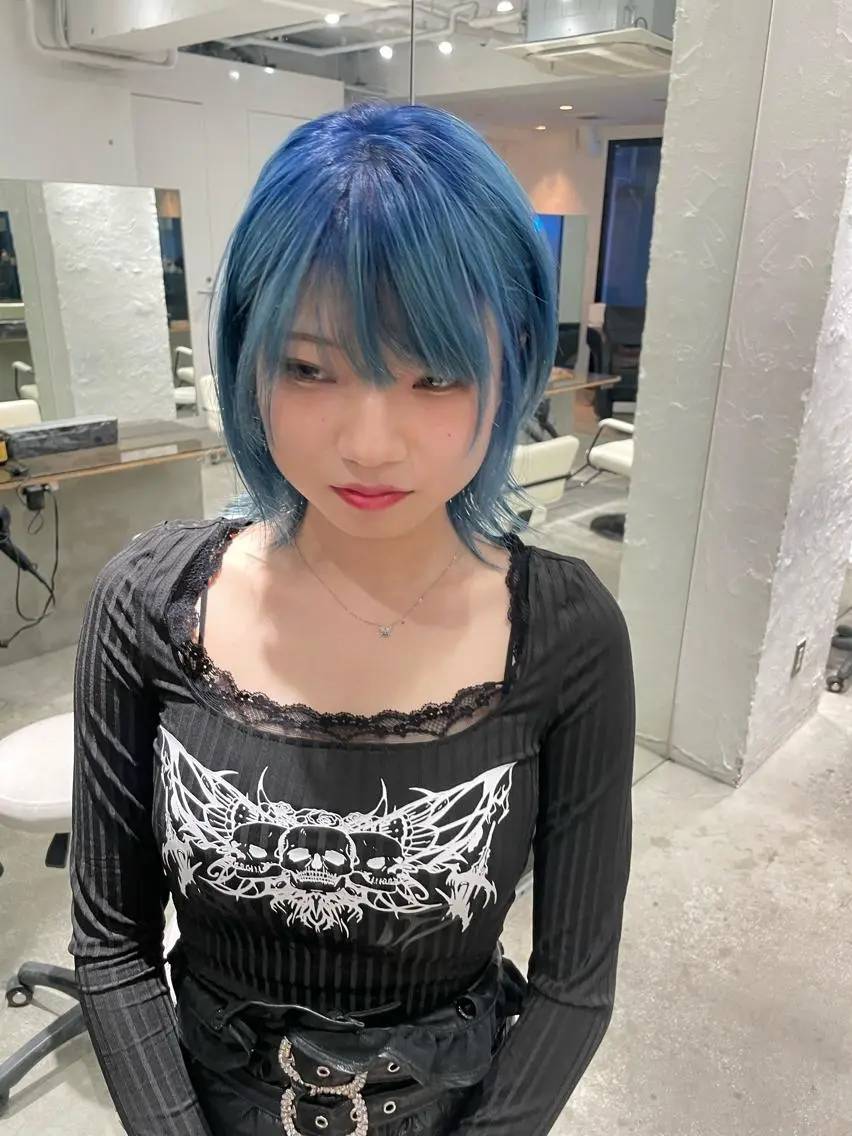 ミディアム カラー ミディアムパーマ バレイヤージュ ブリーチ ケアブリーチ デザインカラー スパイラルパーマ 🌐hina⭐️のヘアスタイル