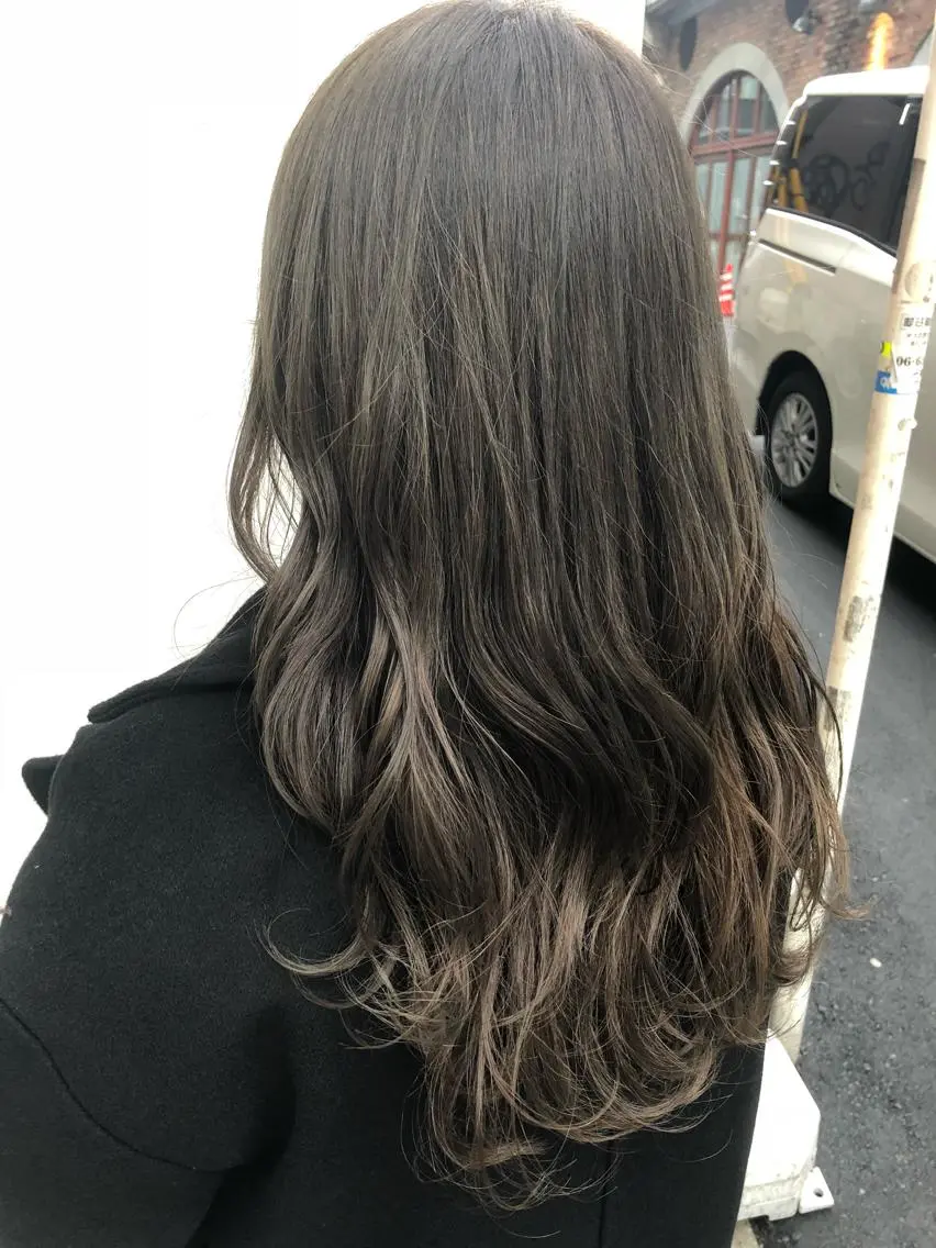 ロング カラー グレージュ 髪質改善/艶髪 やまなかのヘアスタイル