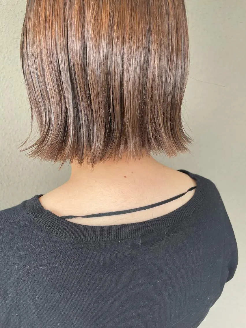 ショート カラー 切りっぱなしボブ ボブ カット ヘアカラー 山本 愛永のヘアスタイル