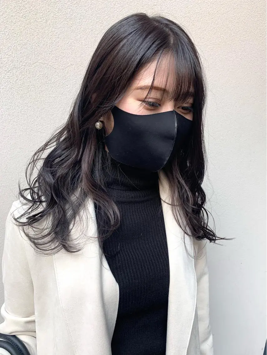 セミロング カラー インナーカラー ヘアカラー トリートメント 矢野 晃平のヘアスタイル