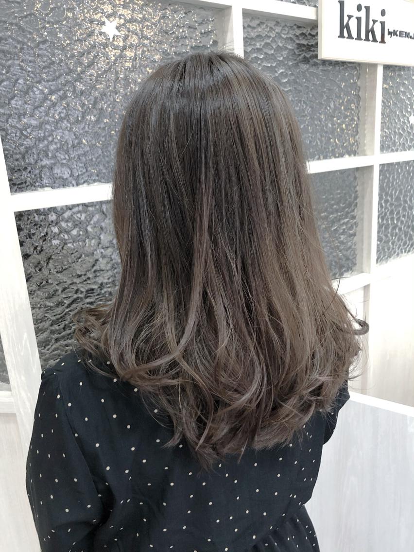 セミロング ハイライト トリートメント 植田 敬太のヘアスタイル