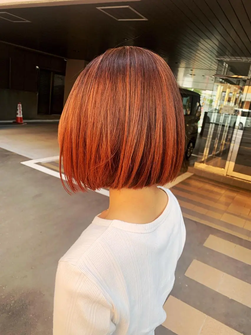 ショート ボブ ハイライト レイヤーカット マルナ本店 ペコのヘアスタイル