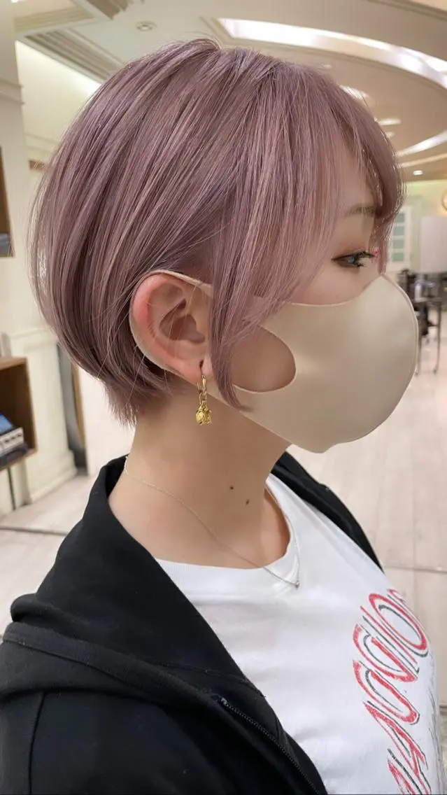 ショート カラー ブリーチ ピンクカラー カット ヘアカラー トリートメント 安田 蓮のヘアスタイル