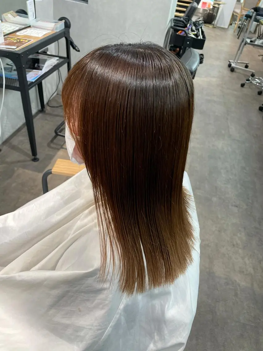 セミロング 髪質改善 トリートメント ヘアカラー トリートメント ナチュラル透明感🌱 小山美樹子のヘアスタイル