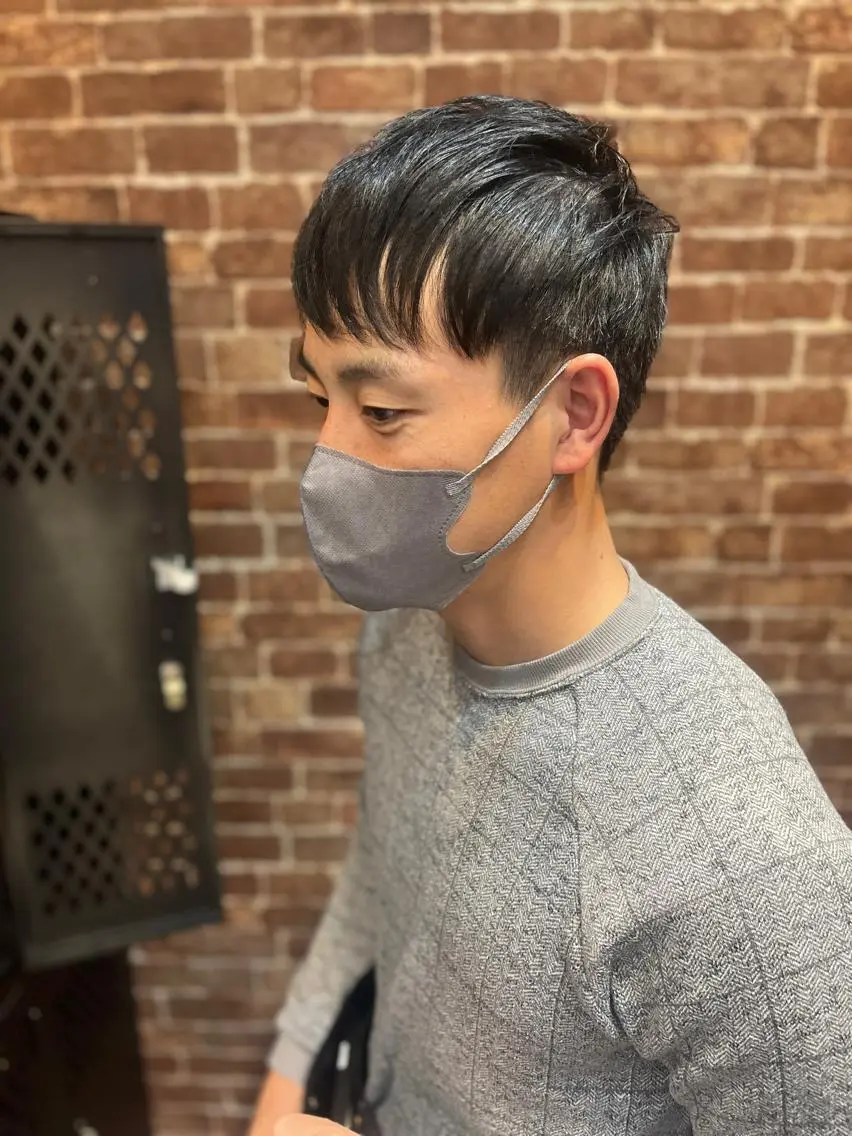ミディアム カラー パーマ ヘアアレンジ メンズ キッズ ネイル マツエク・マツパ アイブロウ メンズブリーチ メンズハイライト メンズインナーカラー メンズ韓国風 ブリーチ 久木原 ゆりのヘアスタイル