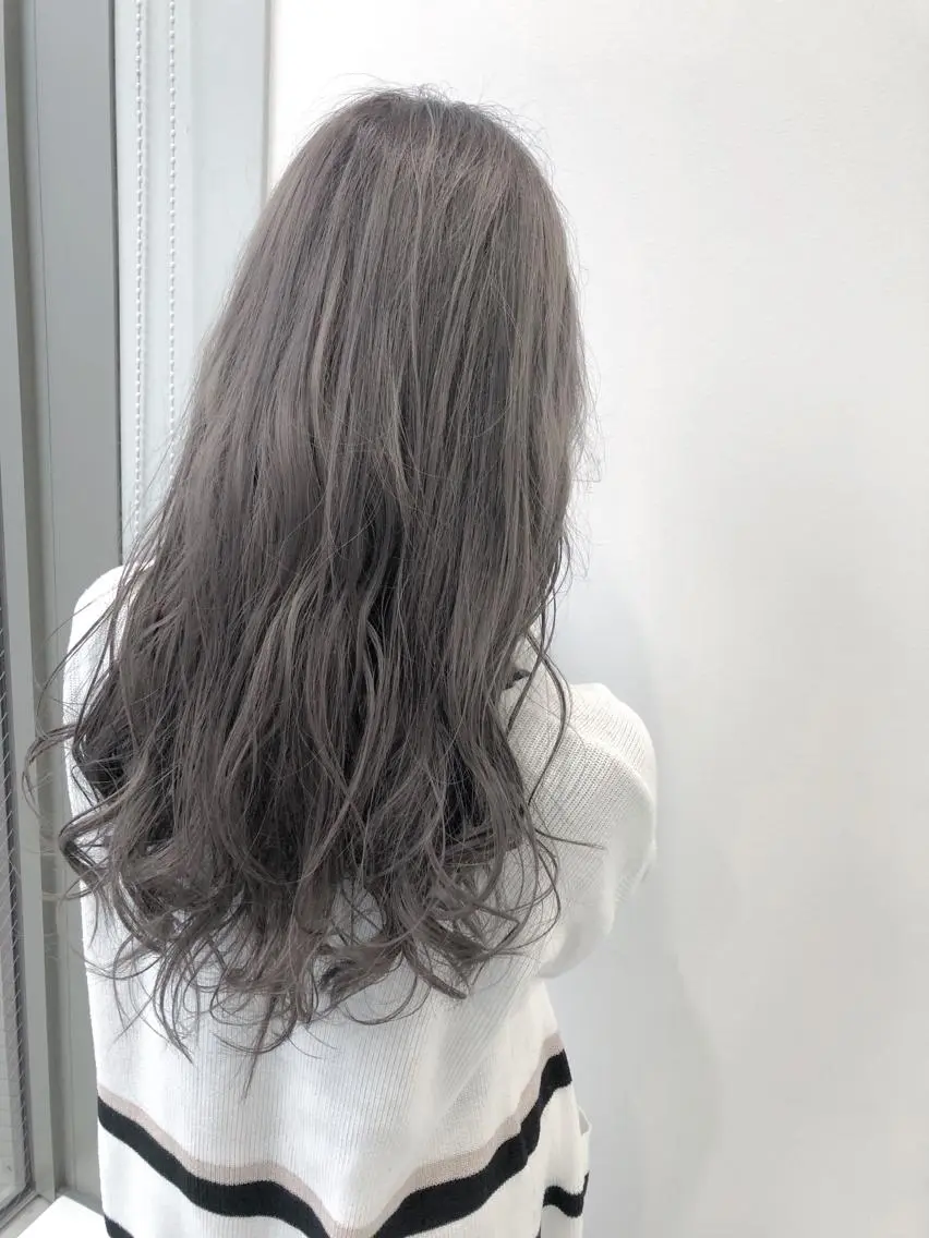 ロング カラー 顔まわりの神様✨ 透明感カラー藤嶋秀幸のヘアスタイル