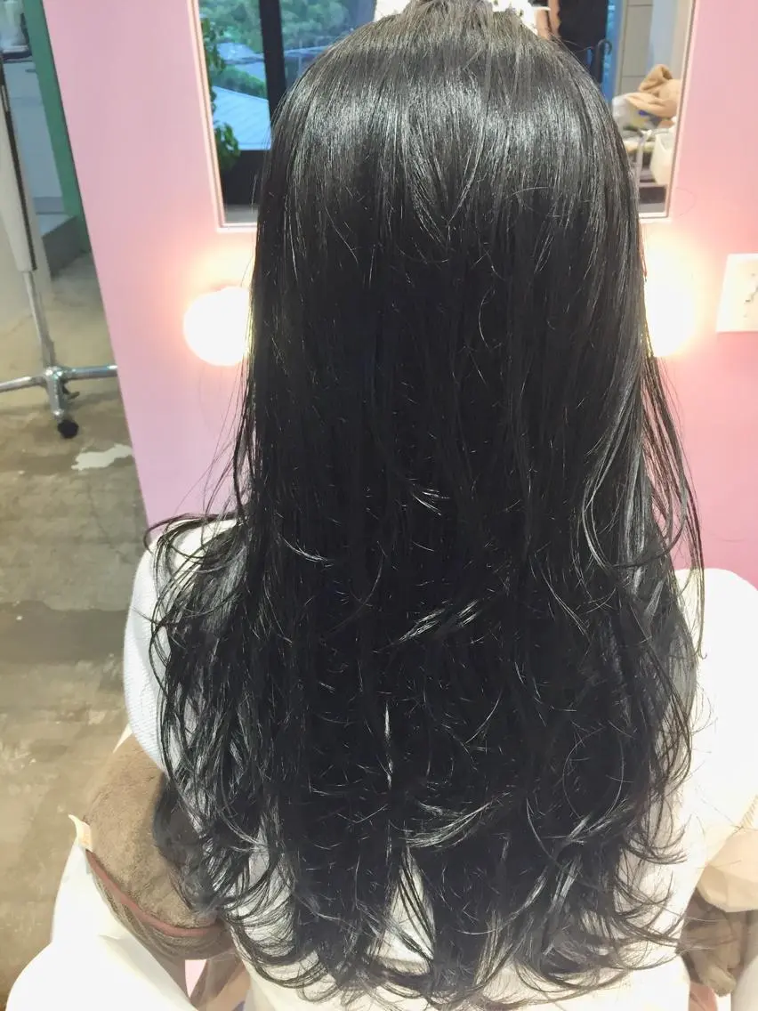 セミロング 顔周りカット レイヤーカット カット ヘアカラー トリートメント 所渉/韓国レイヤー /ウルフカットのヘアスタイル