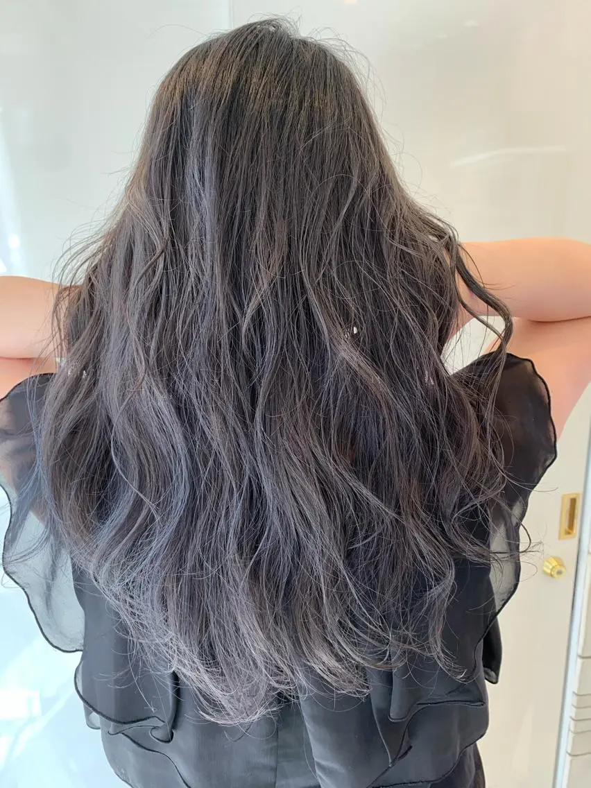 セミロング カラー ヘアカラー 美髪形成!色素改善! 秋田 和輝のヘアスタイル