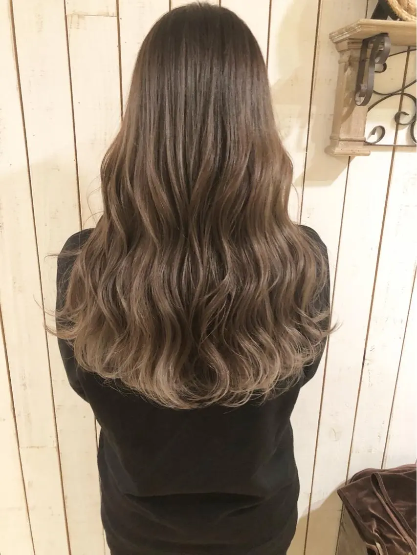 ロング Noe心斎橋 堀田 朋宏のヘアスタイル