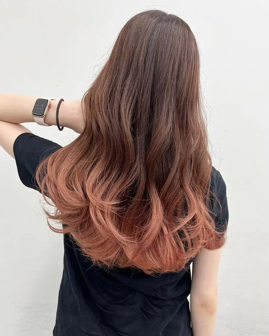 カラー バレイヤージュ ブリーチ ダブルカラー イヤリングカラー ハイライトカラー ヘアカラー 【公式】amble luxe 中野のヘアスタイル